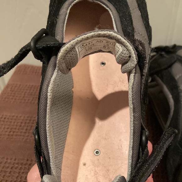 EUC Allrounder by Mephisto Black/Gray Shoes - Picture 9 of 9